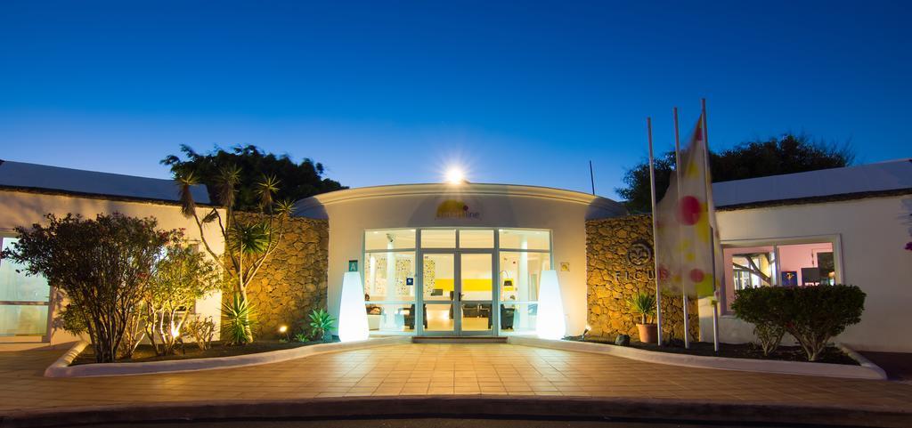 Apartamentos Ficus Costa Teguise Εξωτερικό φωτογραφία